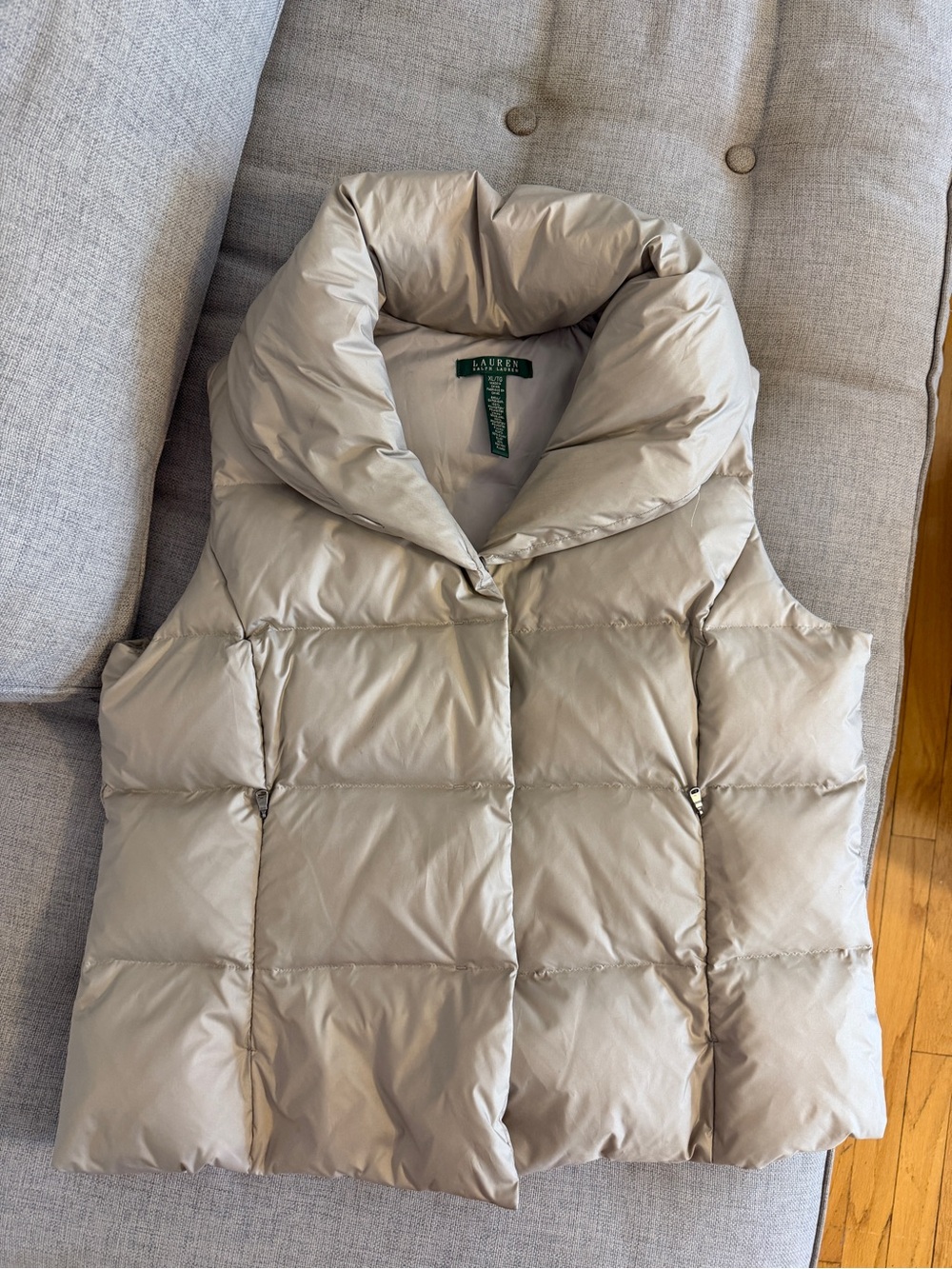 Ralph Lauren Beige Quilted Puffer Vest with Plush Funnel Collar szXL